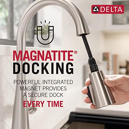 Delta Faucet Keele Pull Down Kitchen Faucet Chrome, Chrome Kitchen Faucets with Pull Down Sprayer, Kitchen Sink Faucet, Faucet for Kitchen Sink with Magnetic Docking Spray Head, Chrome 19824LF